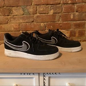 MENS Nike Air Force 1 Low 3D Chenille Swoosh